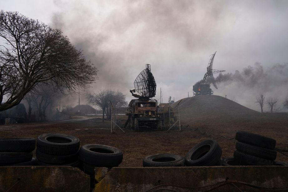 Beschädigte Luftabwehranlage in Mariupol: Größtmögliche Katastrophe