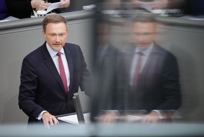 Schulden ohne Schulden zu machen? Finanzminister Christian Lindner