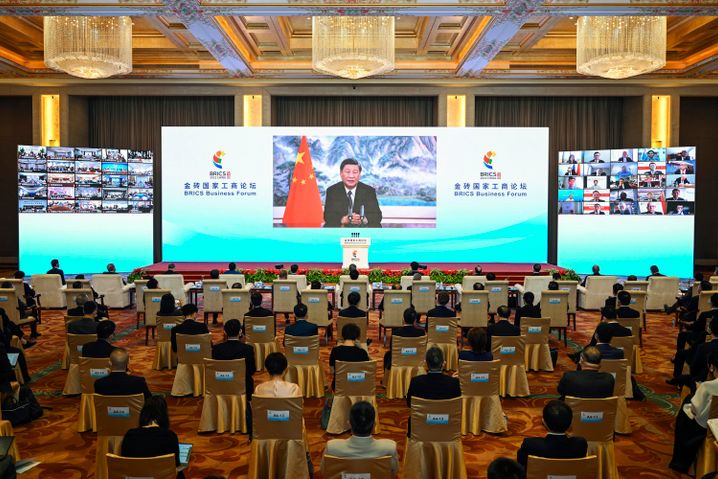 Chinas Staatspräsident Xi Jinping bei der Eröffnung des Brics-Business-Forums